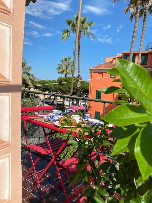 Appartamento Di Charme Nel Cuore Di Sanremo Exteriör bild