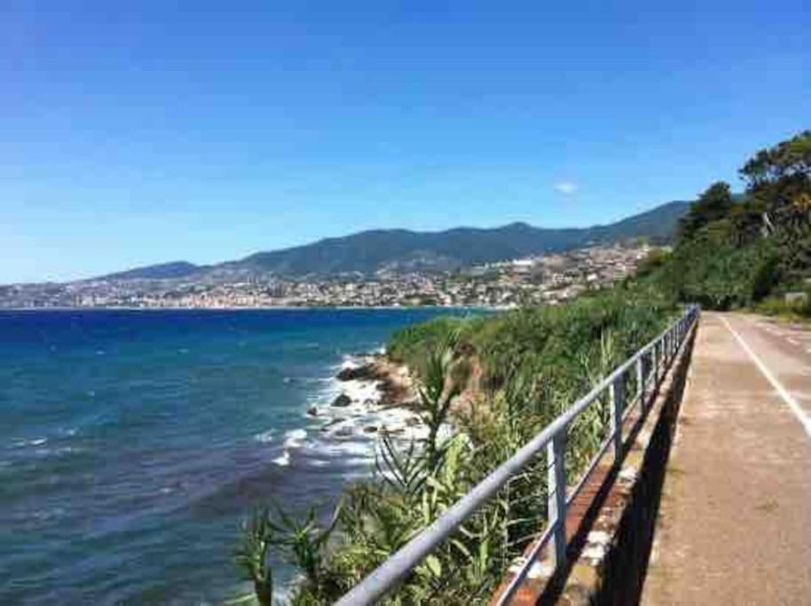 Appartamento Di Charme Nel Cuore Di Sanremo Exteriör bild